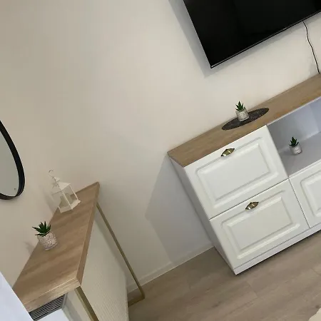 公寓 Qualisapartmentbv